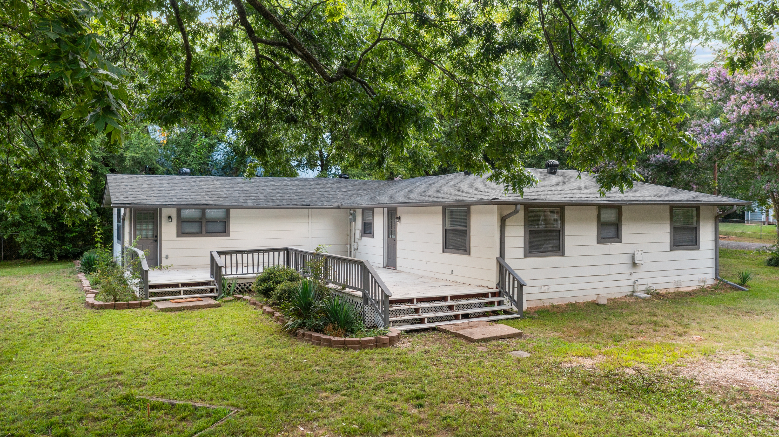 24 Sophia Dr